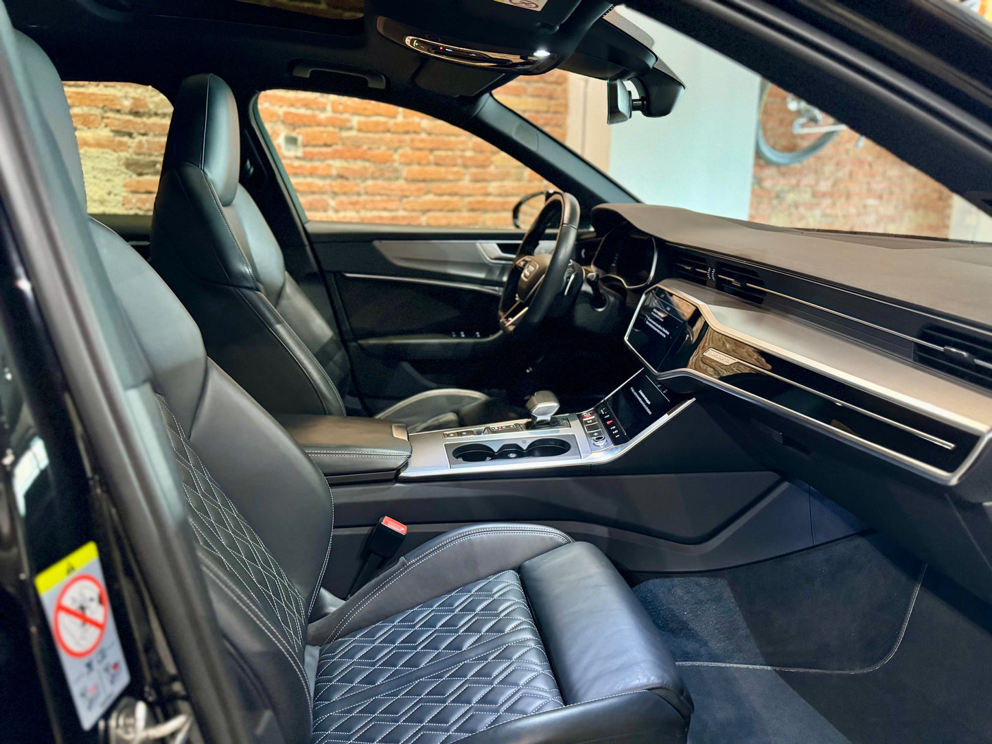 AUDI S6 AVANT 3.0 TDI  350CV año 2020 con 113.000km