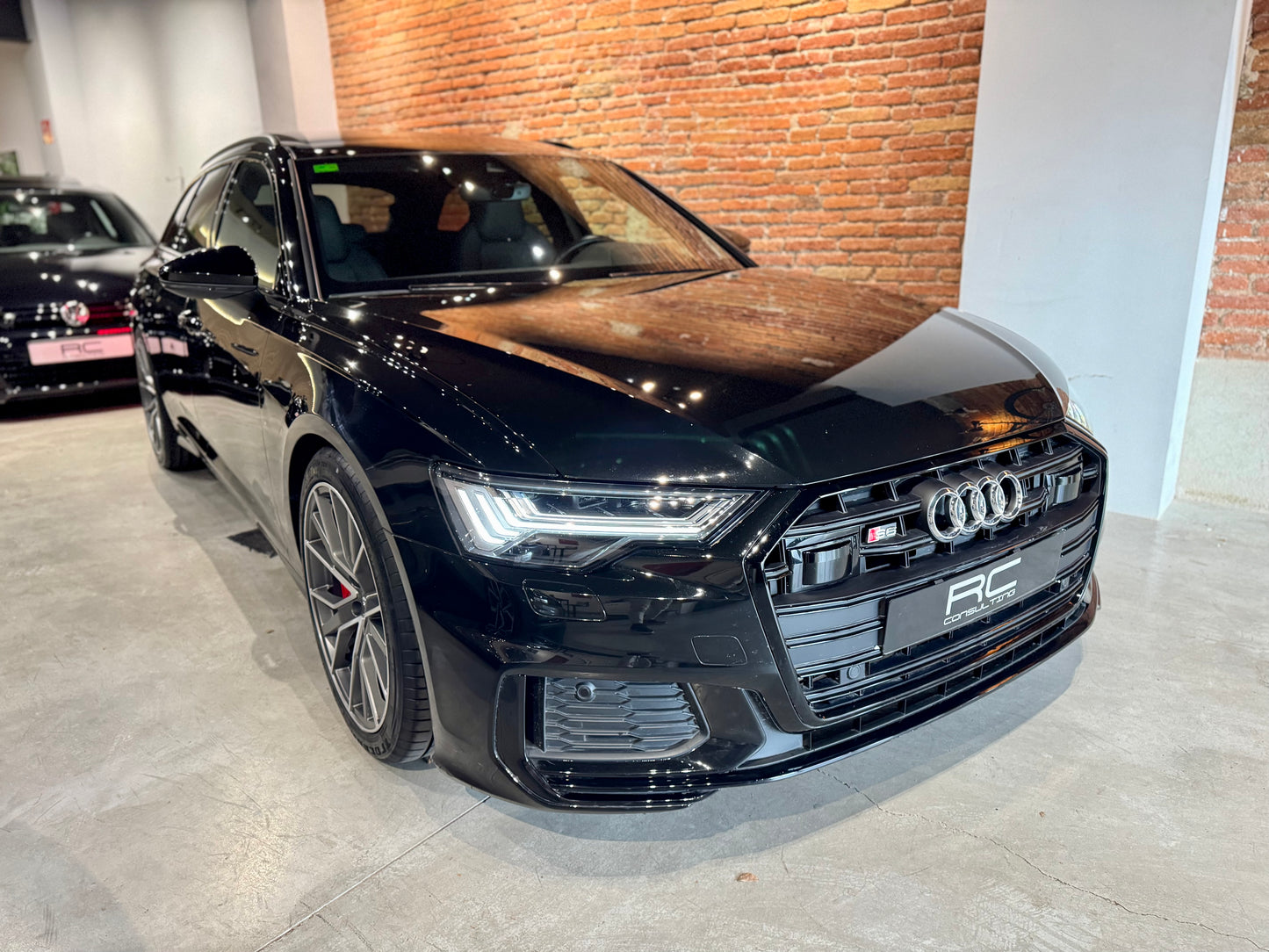 AUDI S6 AVANT 3.0 TDI  350CV año 2020 con 113.000km