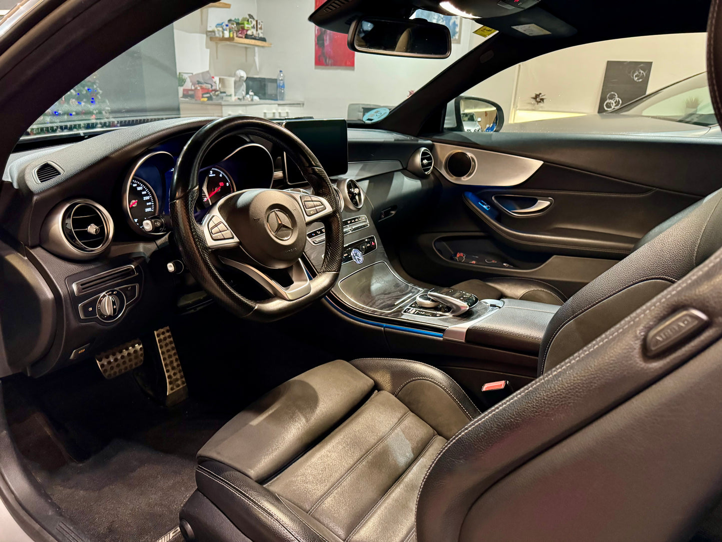 MERCEDES BENZ C220d Coupé 2016  Pack AMG (VENDIDO)