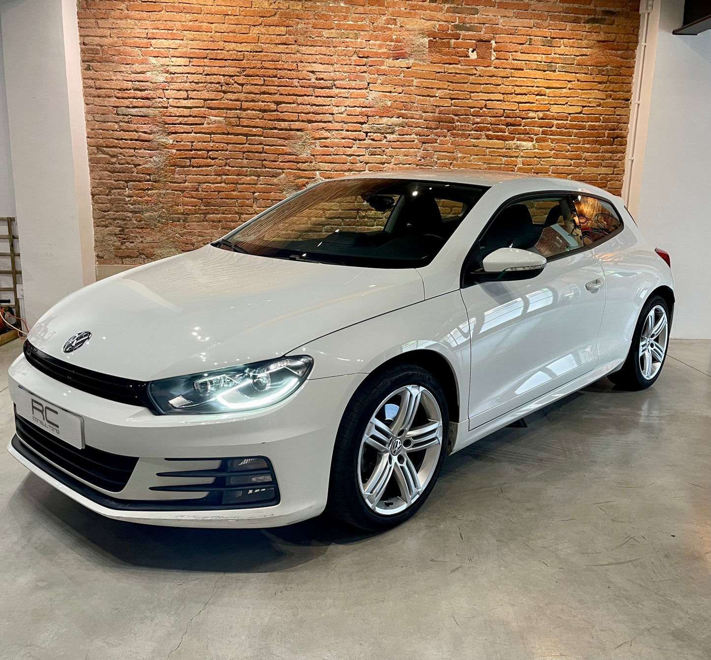 Volkswagen Scirocco 2.0 tsi 180cv manual