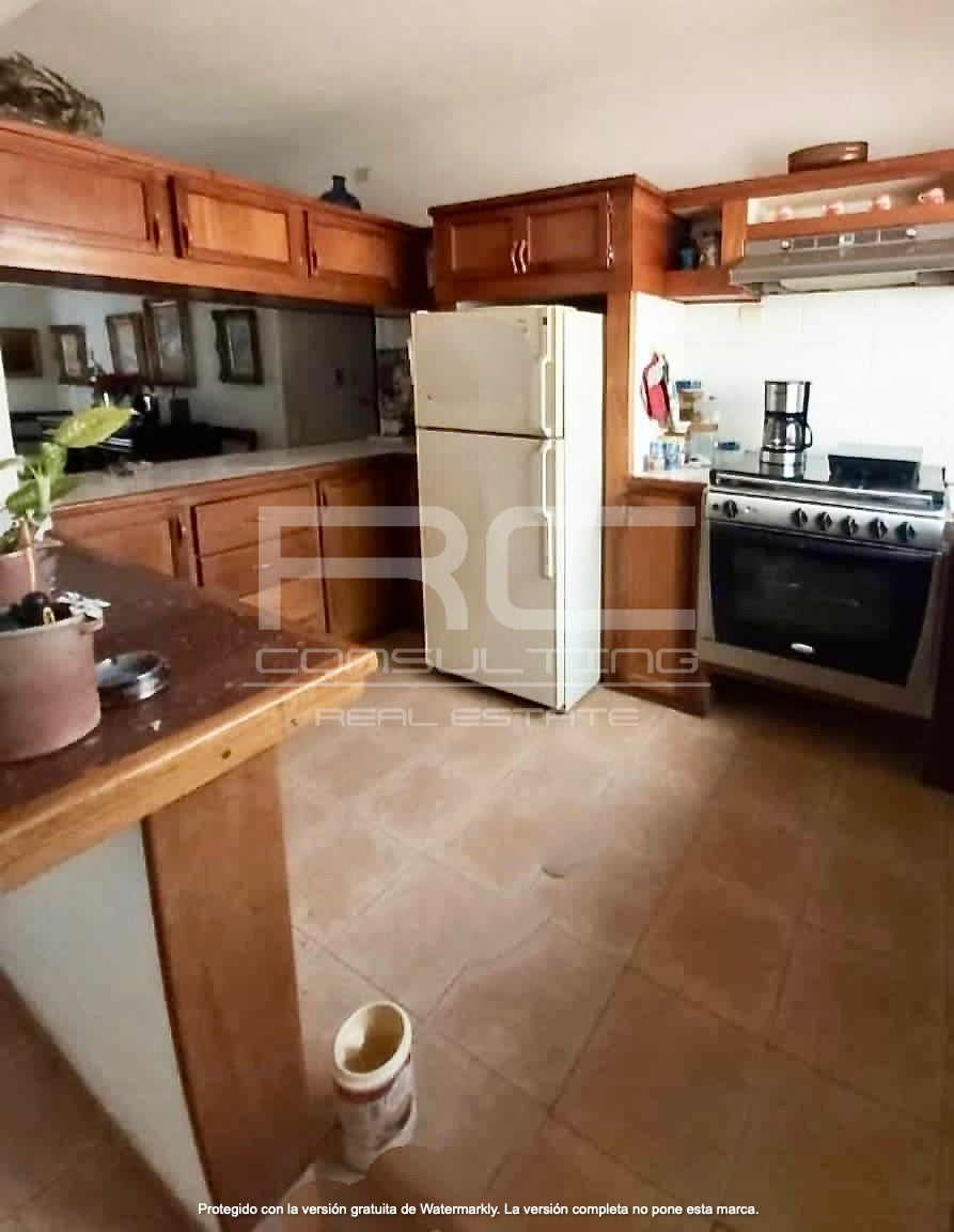 ¡OPORTUNIDAD! CASA MULTIFAMILIAR EN EL CARIBE ( ISLA MARGARITA )