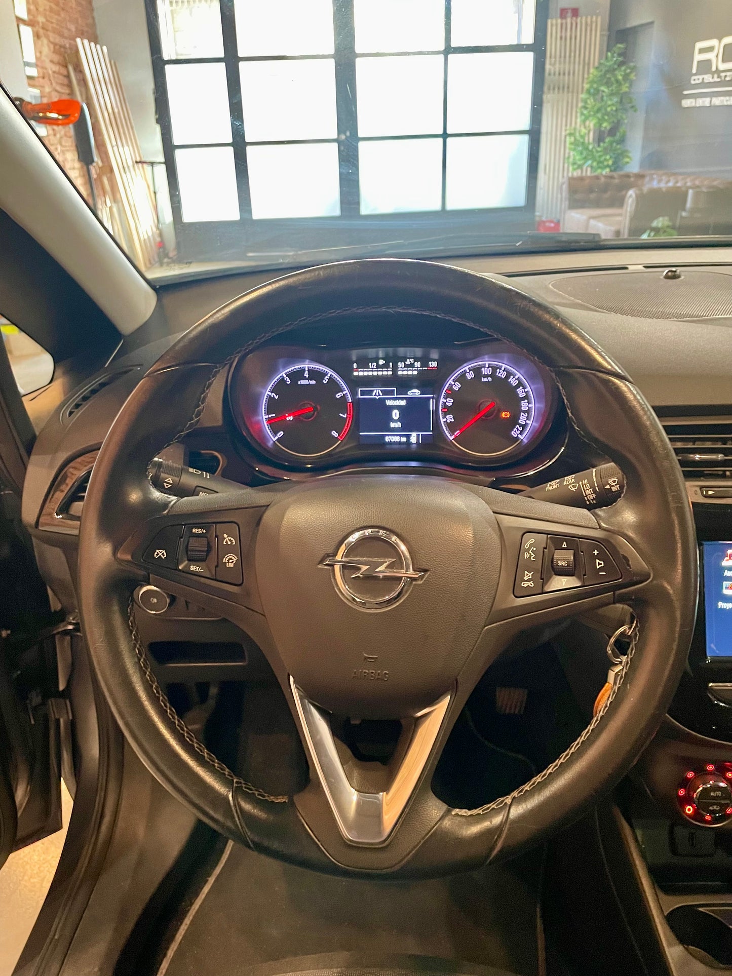 OPEL CORSA 1.4 "Etiqueta C verde" (VENDIDO)