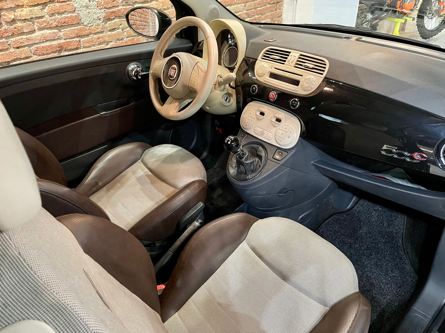FIAT 500 CABRIO 2010 " Etiqueta C verde" (VENDIDO)