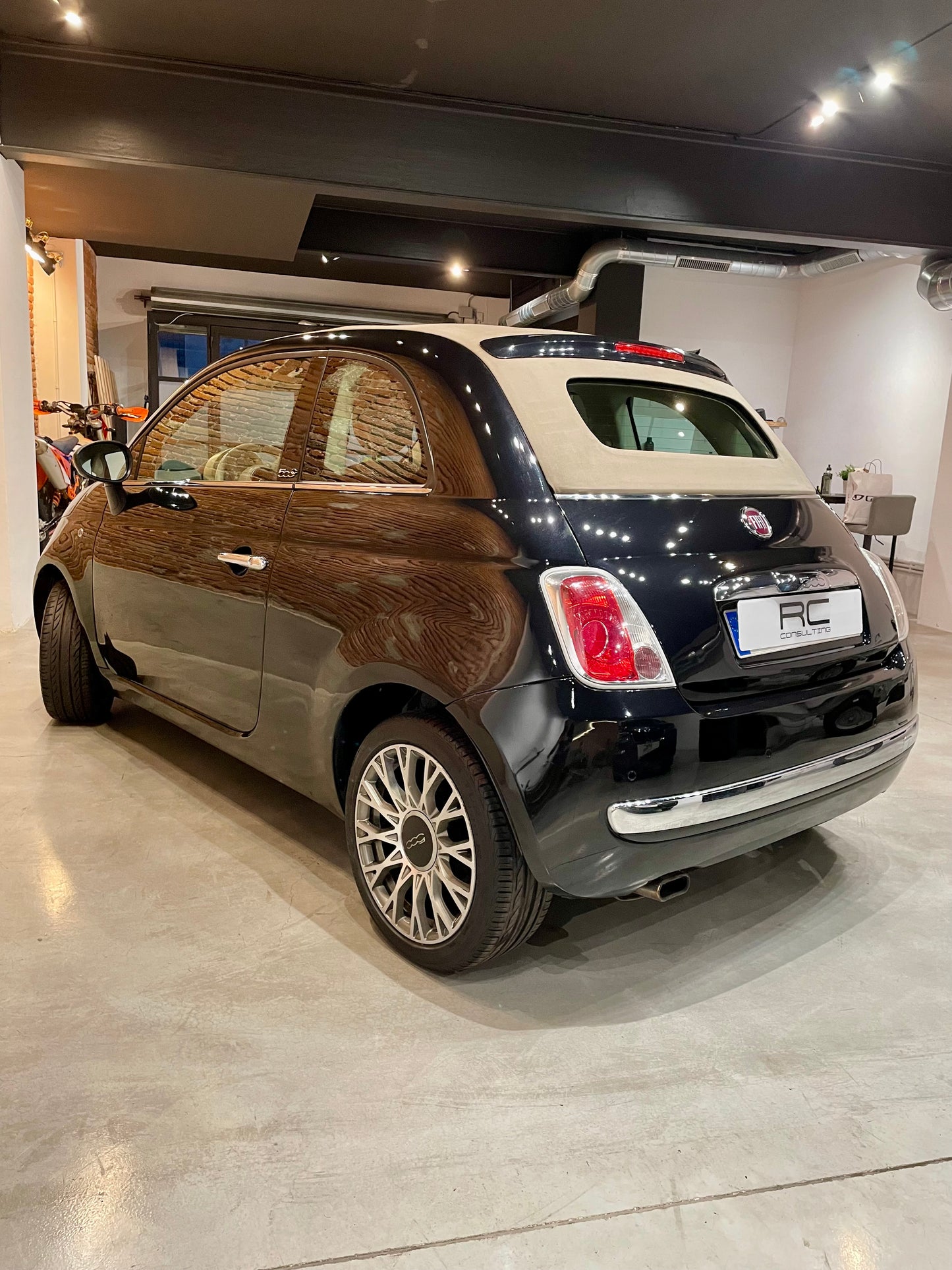 FIAT 500 CABRIO 2010 " Etiqueta C verde" (VENDIDO)