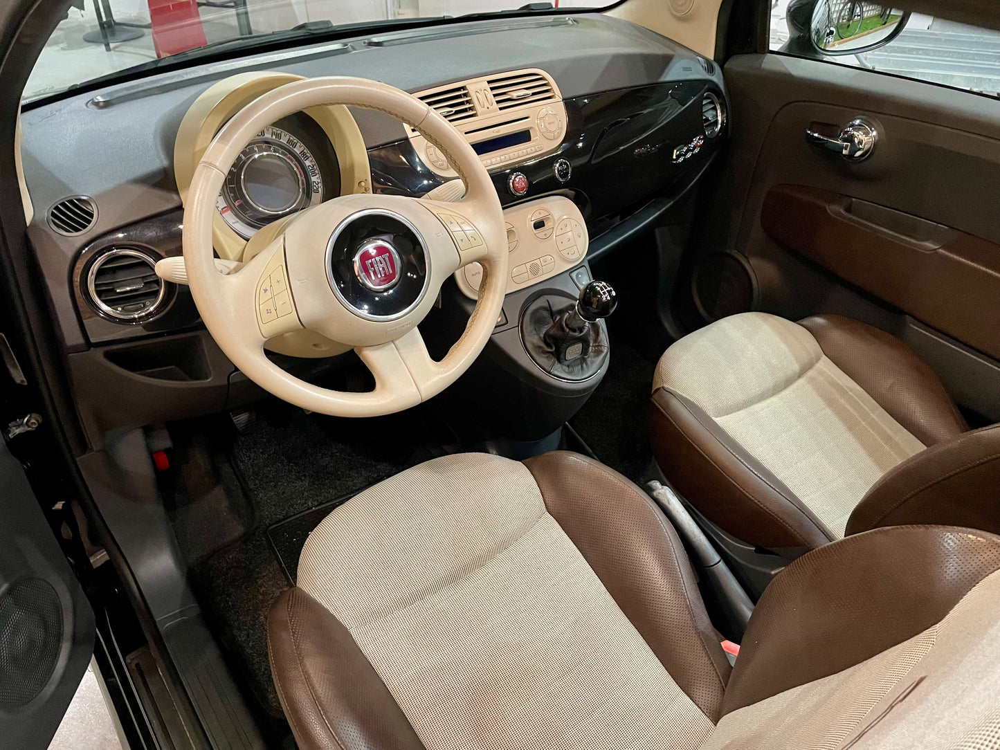FIAT 500 CABRIO 2010 " Etiqueta C verde" (VENDIDO)
