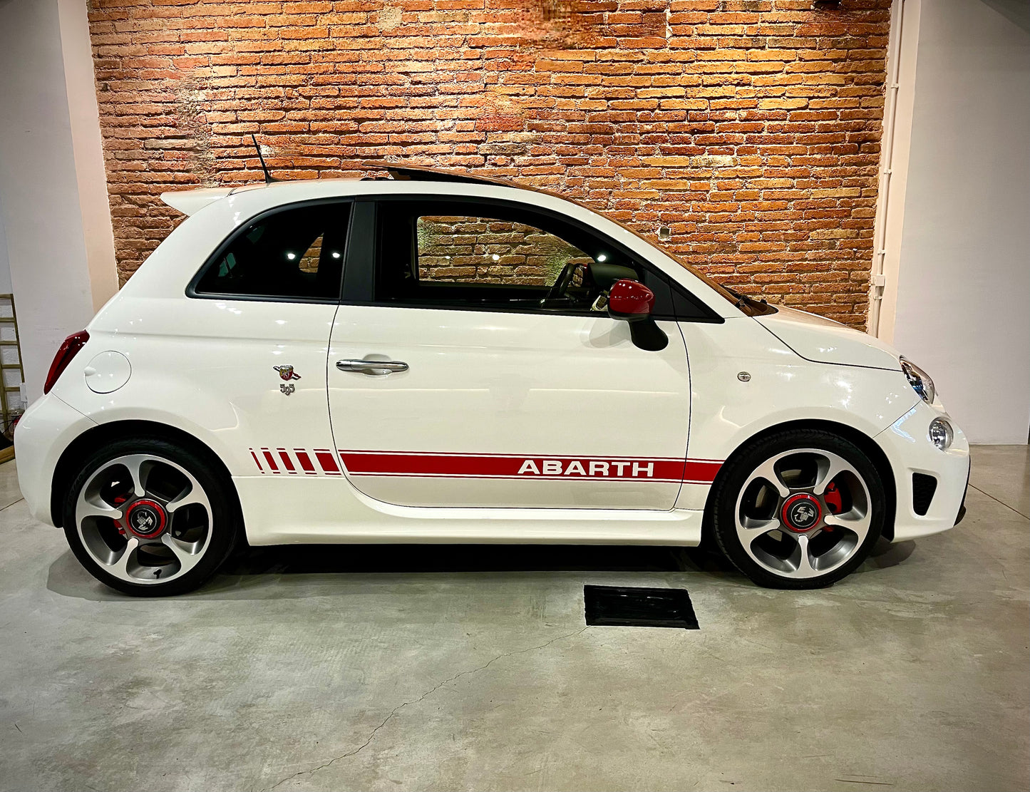 ABARTH 595 1.4 143cv  2021 con 25.000km