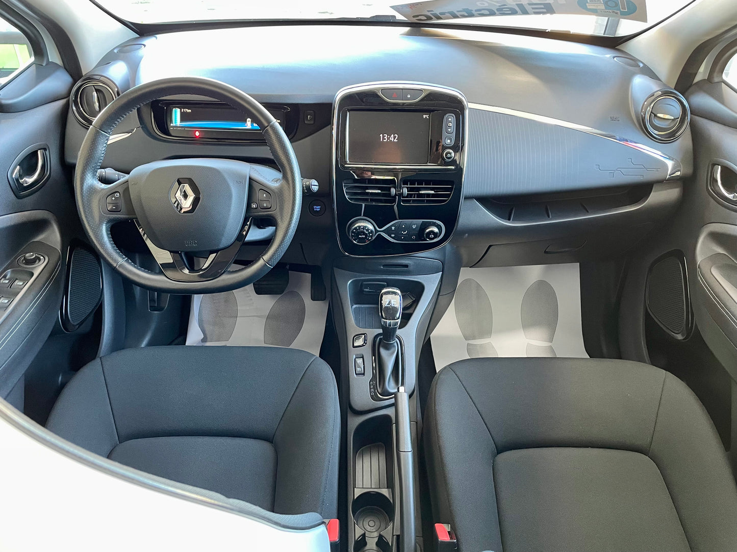 Renault ZOE R110 ICONIC 41kw *FULL EQUIP* 31.500km