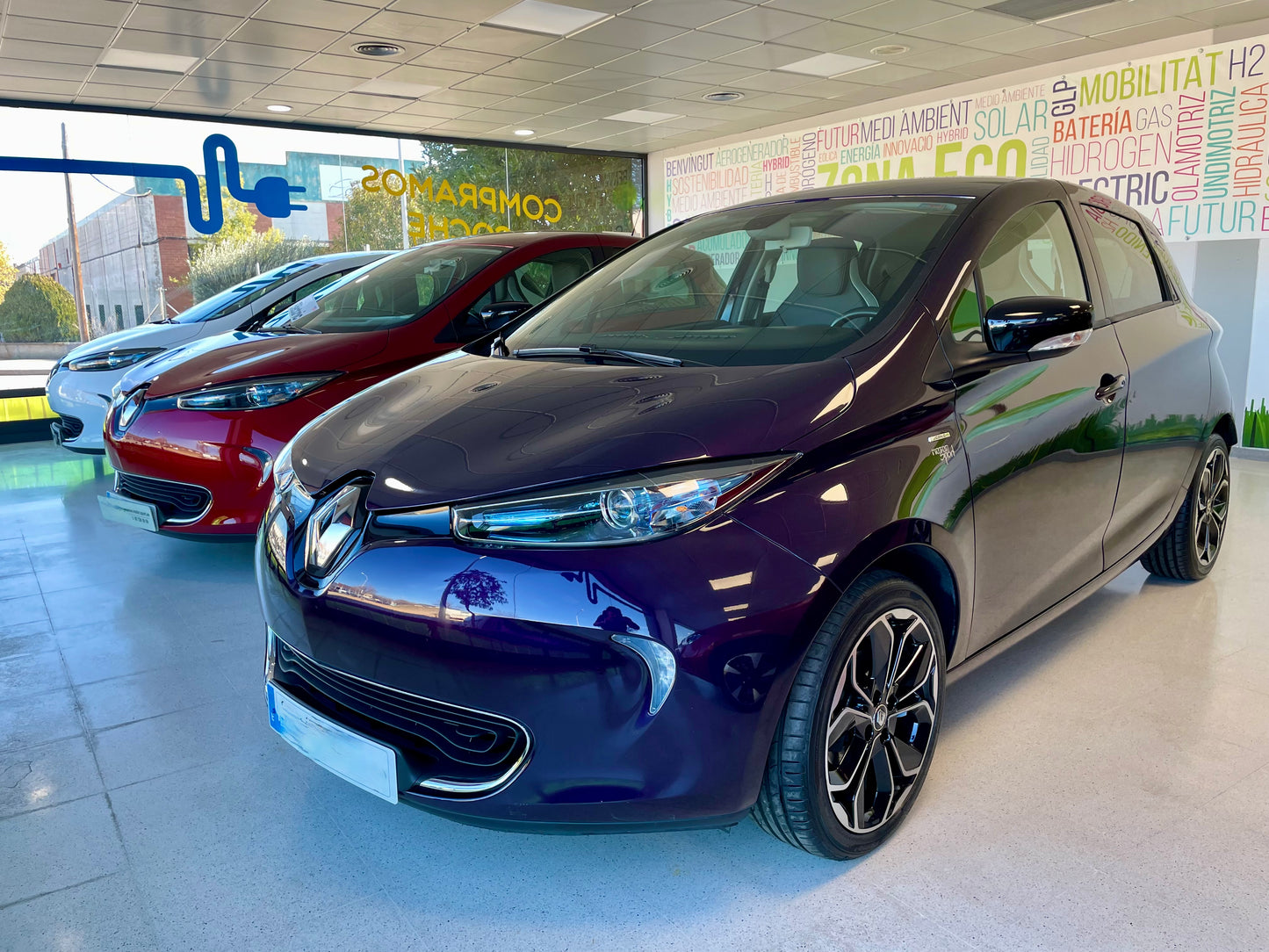 Renault ZOE R110 ICONIC 41kw *FULL EQUIP* 31.500km