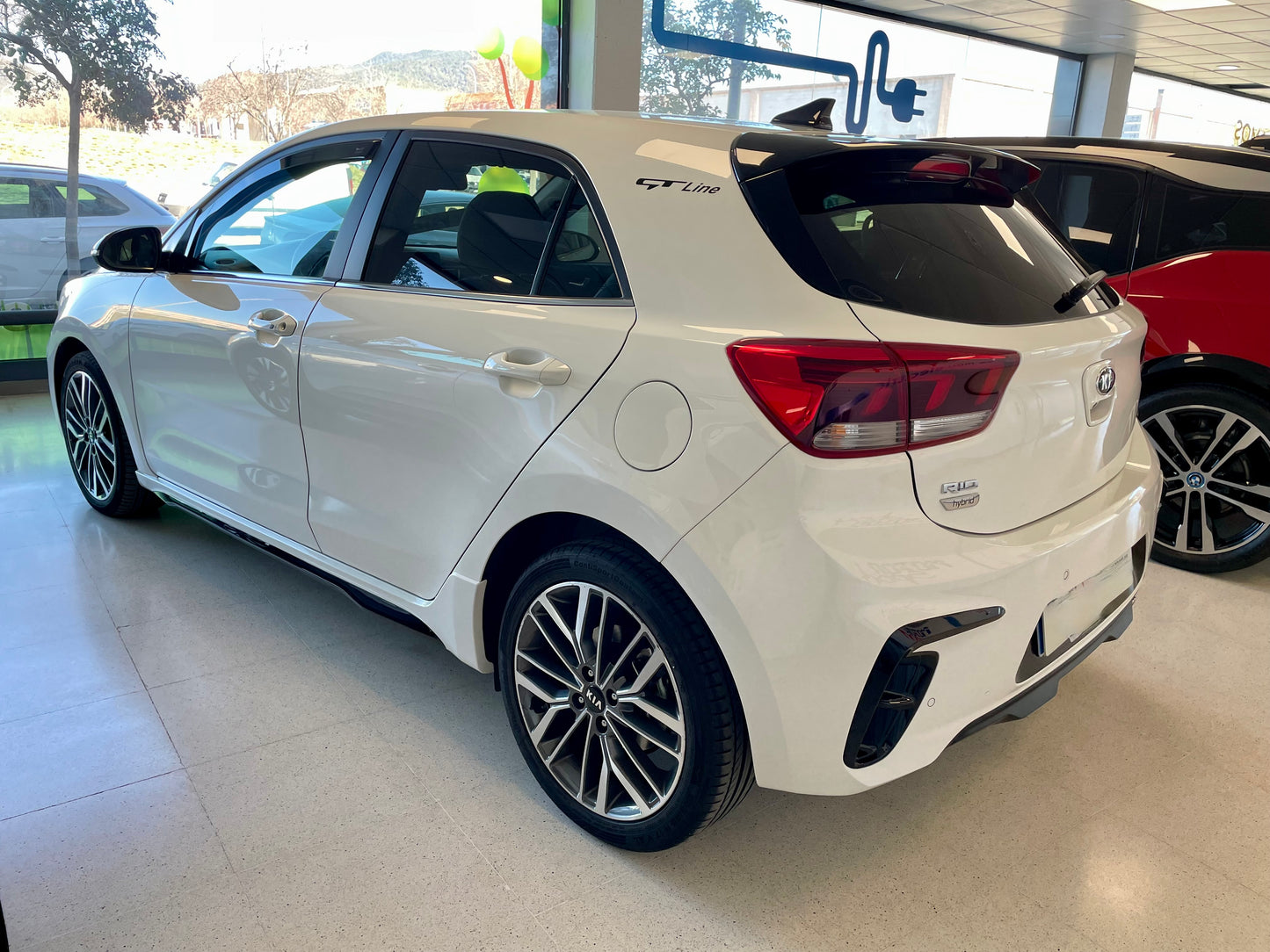 KIA RIO HYBRID GT Line 2021 **Solo Estrenado** 17.500km (VENDIDO)