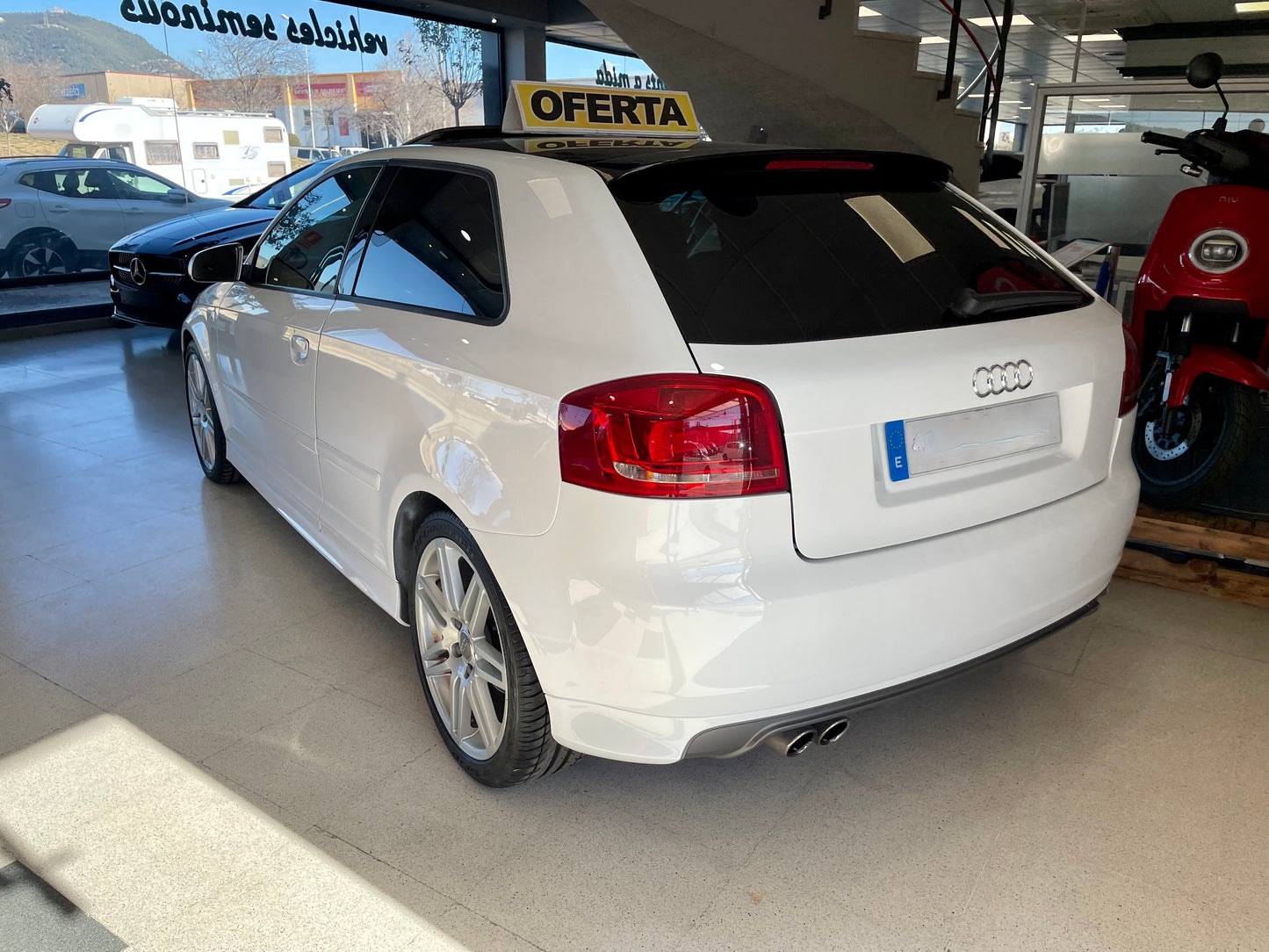 Audi A3 2.0 TDi 140 3p S-Line +Techo+Cuero 197.000km