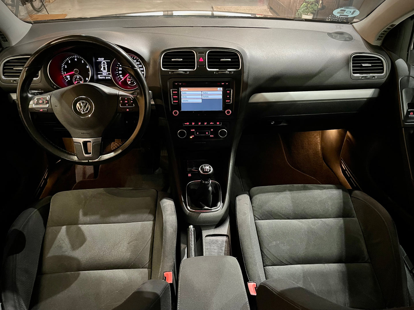 VOLKSWAGEN GOLF SPORT 1.4tsi 122cv del 2010