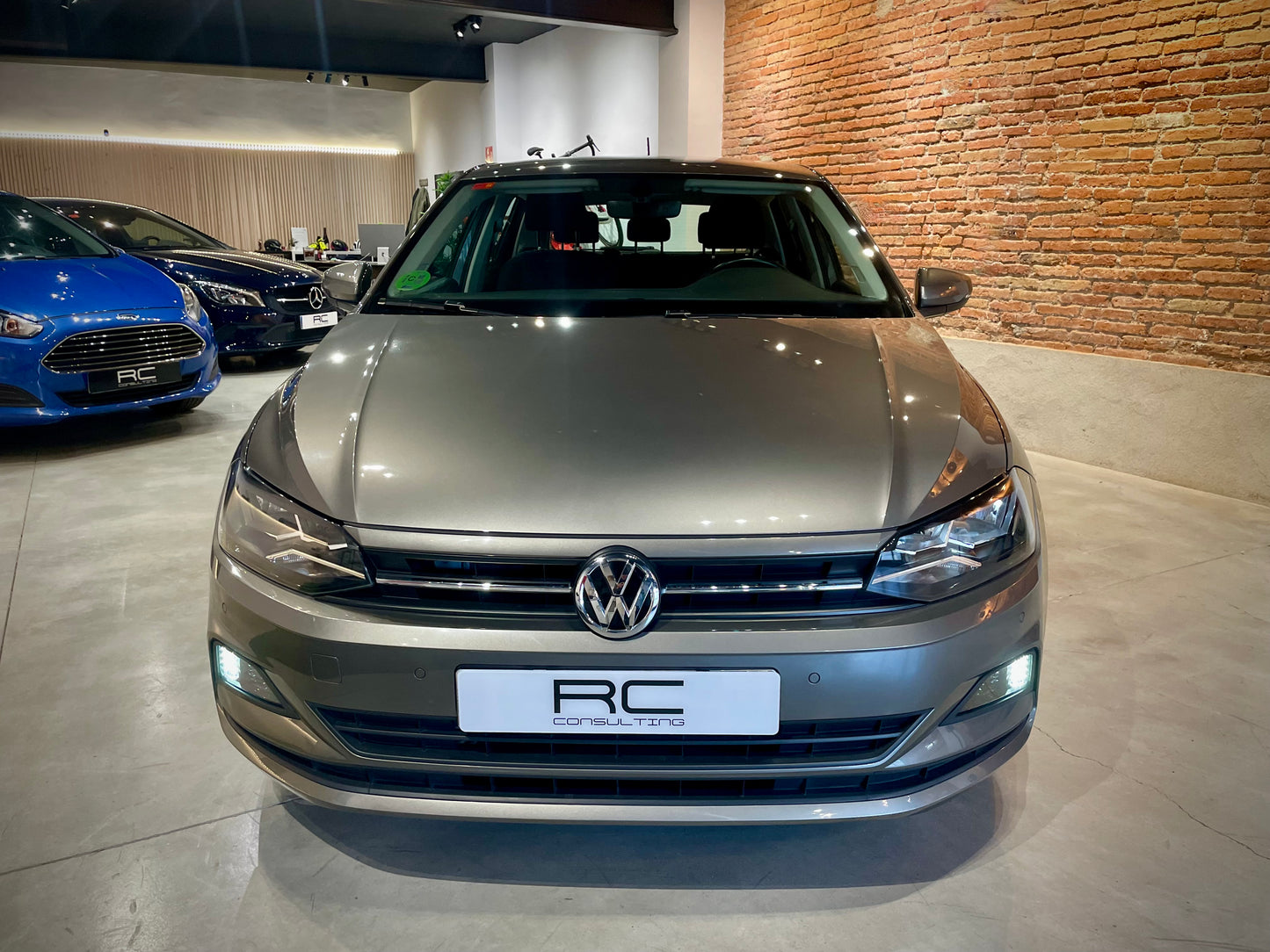 Volkswagen Polo 1.0tsi Advance 95cv manual "solo 25.000km