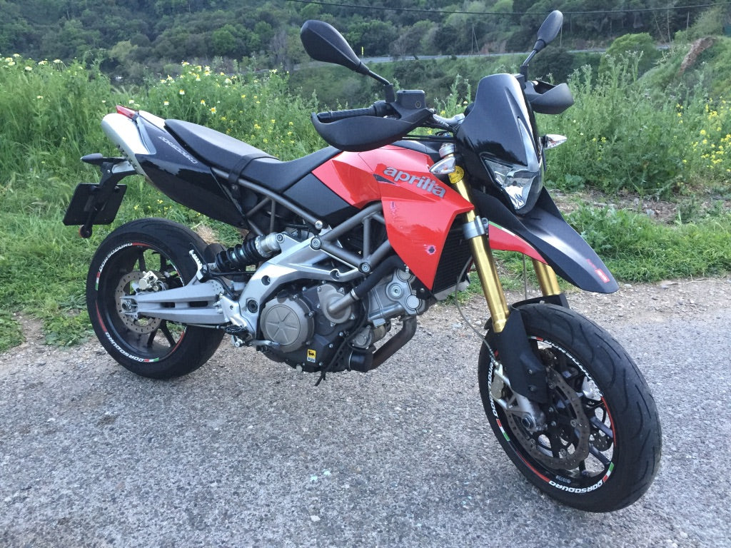 APRILIA DORSODURO (VENDIDA)