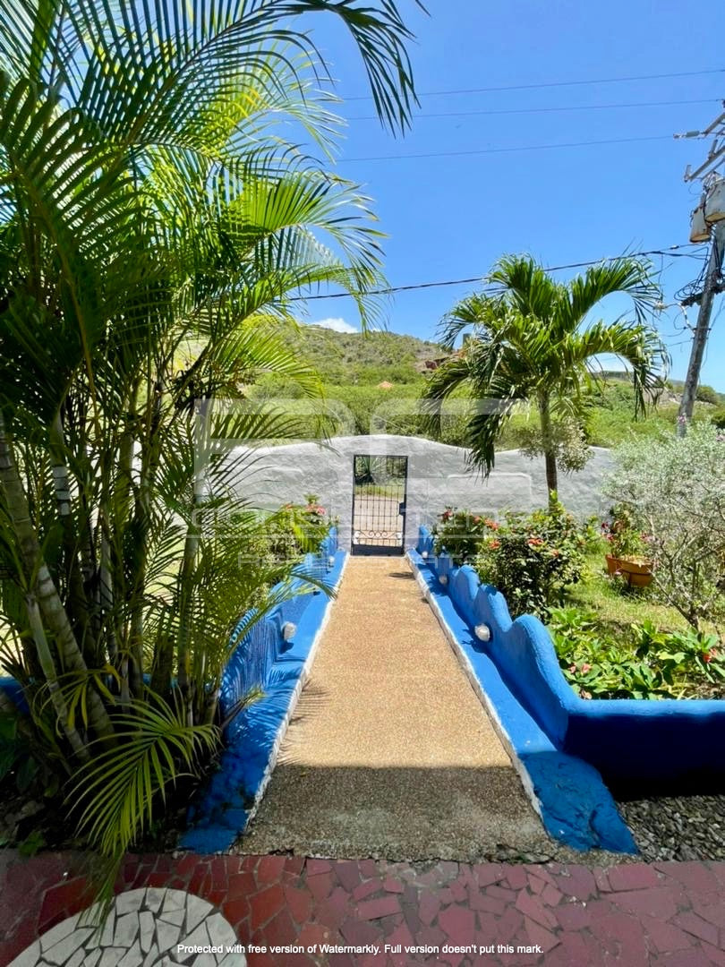 ¡OPORTUNIDAD INVERSIÓN! POSADA MANANTIAL DE GUAYAMURI  EN EL CARIBE ( ISLA MARGARITA)