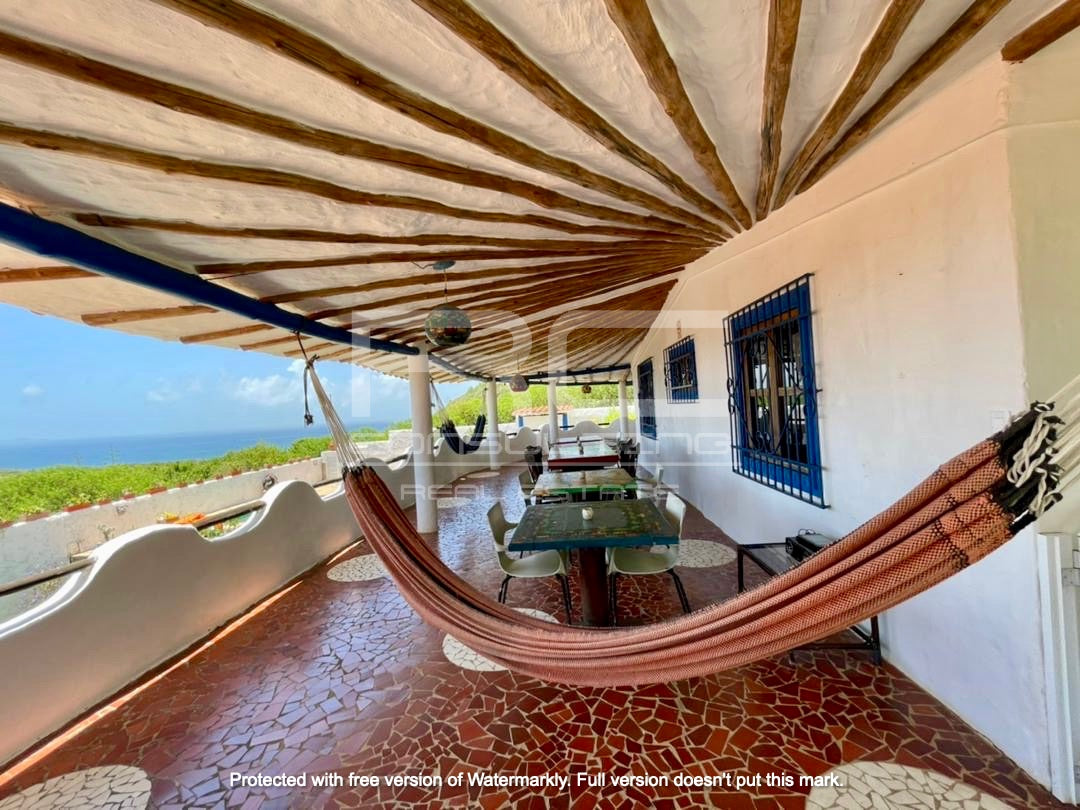 ¡OPORTUNIDAD INVERSIÓN! POSADA MANANTIAL DE GUAYAMURI  EN EL CARIBE ( ISLA MARGARITA)